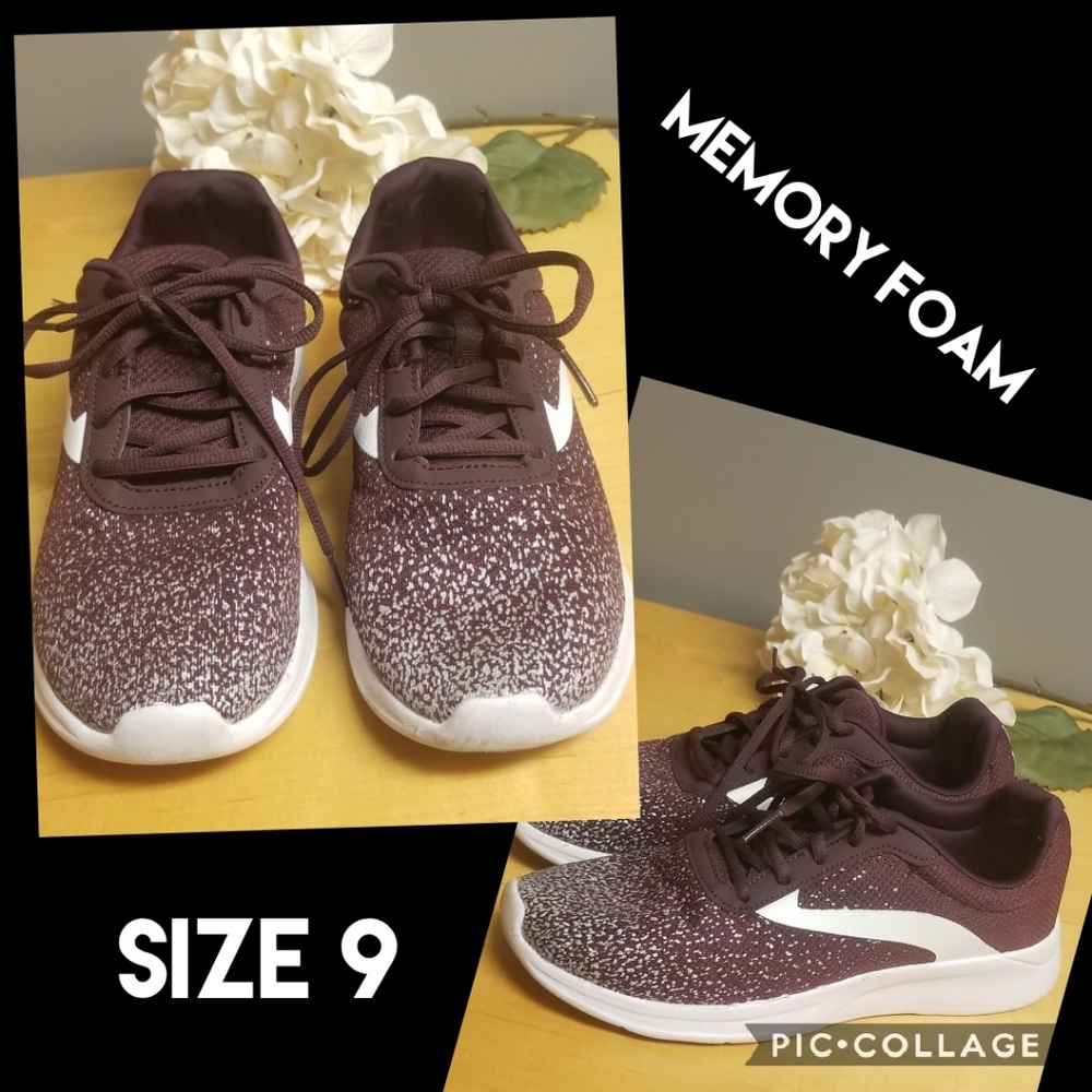 Athletic Works memory foam sneakers 9